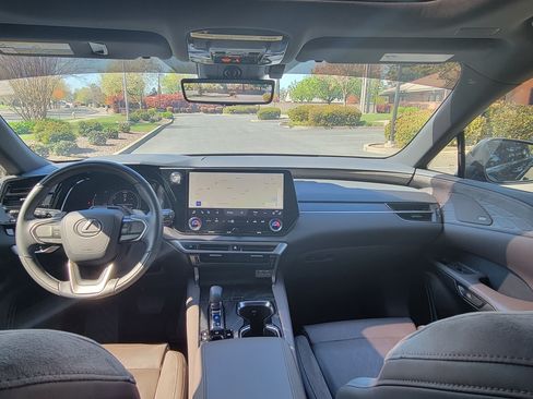 Used 2024 Lexus RX 350 350h Luxury Sport Utility 4D w/ Convenience Package image 8