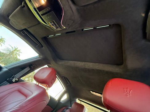 Used 2018 Maserati Quattroporte S GranLusso image 15