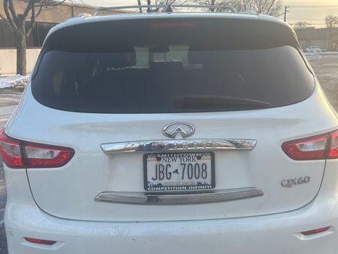 Used 2015 INFINITI QX60 AWD w/ Premium Plus Package image 11