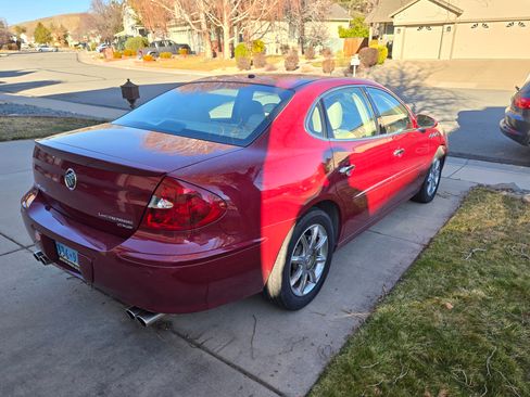 Used 2005 Buick LaCrosse CXS w/ Gold Convenience Package image 13
