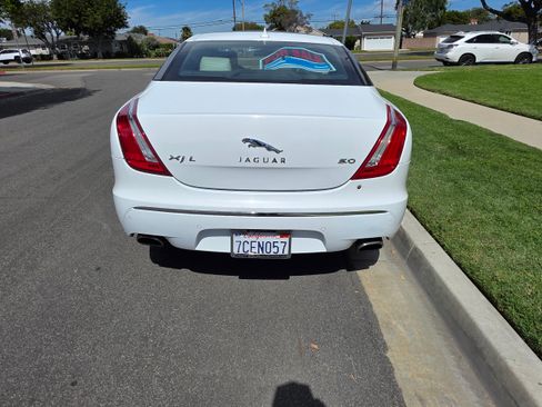 Used 2013 Jaguar XJ L Supercharged image 2