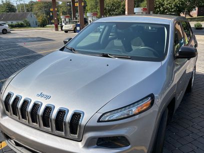 Used 2016 Jeep Cherokee Sport
