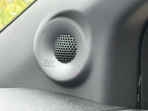 Used 2022 Toyota Sienna XSE w/ XSE Plus Package FWD image 12