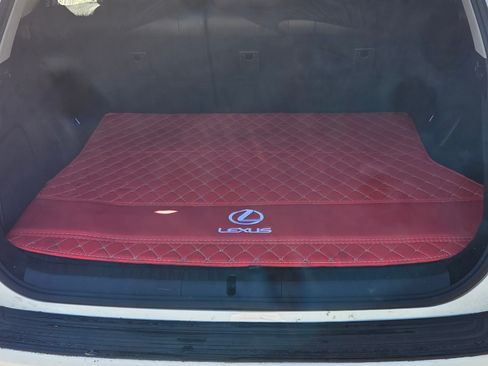 Used 2012 Lexus CT 200h image 8