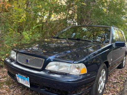 Used 2000 Volvo V70 GLT
