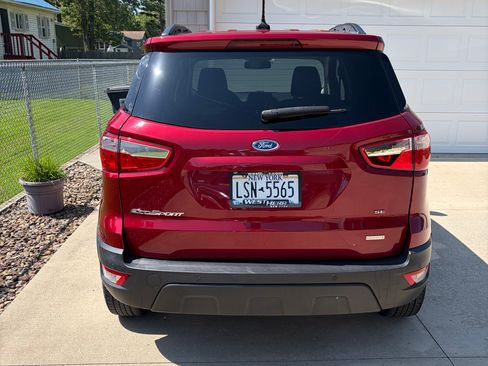 Used 2020 Ford EcoSport SE FWD image 4