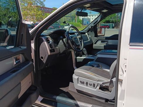 Used 2011 Ford F150 Lariat Limited image 8