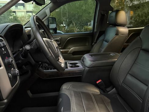 Used 2016 GMC Sierra 2500 Denali w/ Duramax Plus Package AWD/4WD image 13
