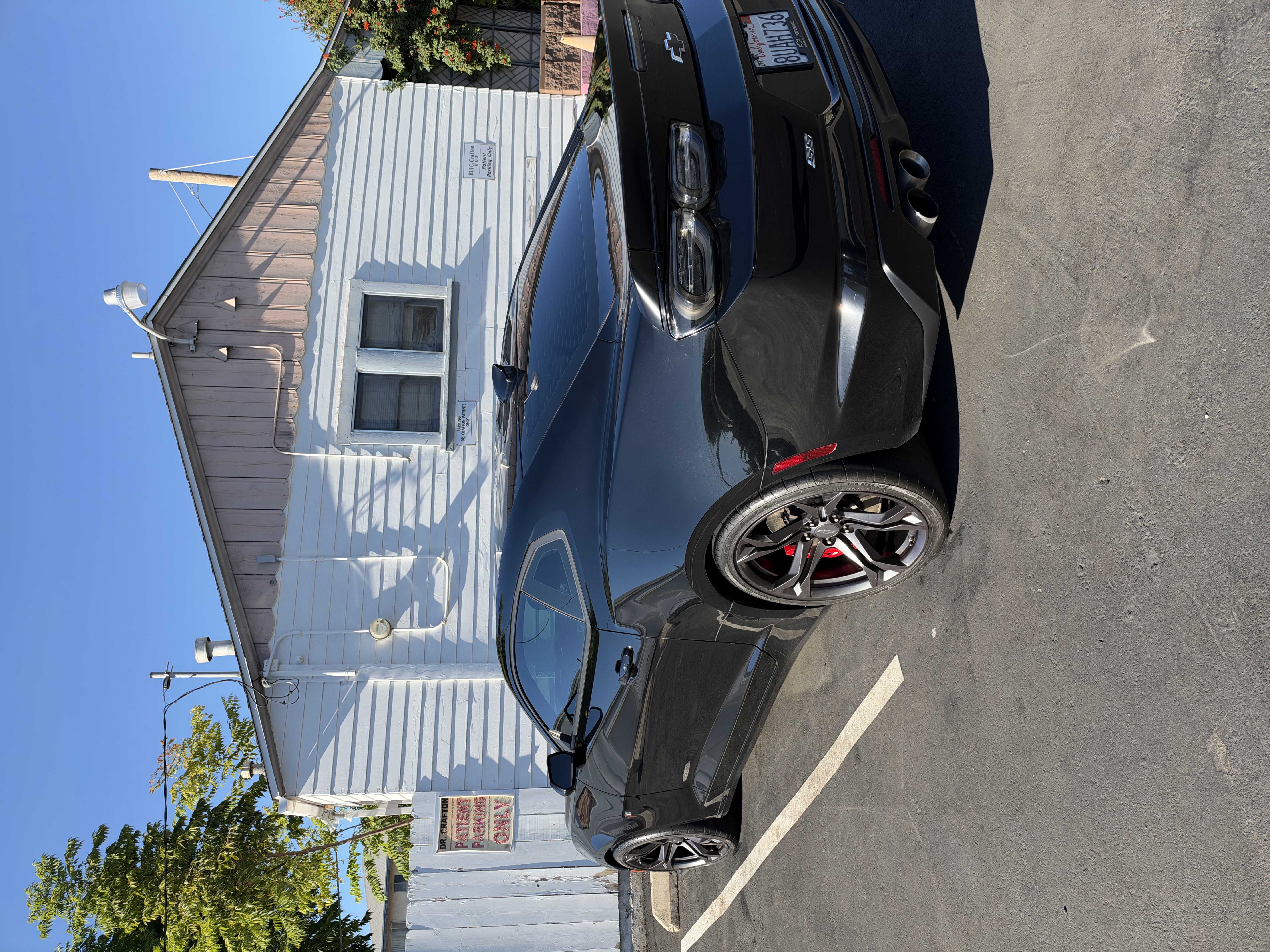 Used 2021 Chevrolet Camaro SS RWD image 4