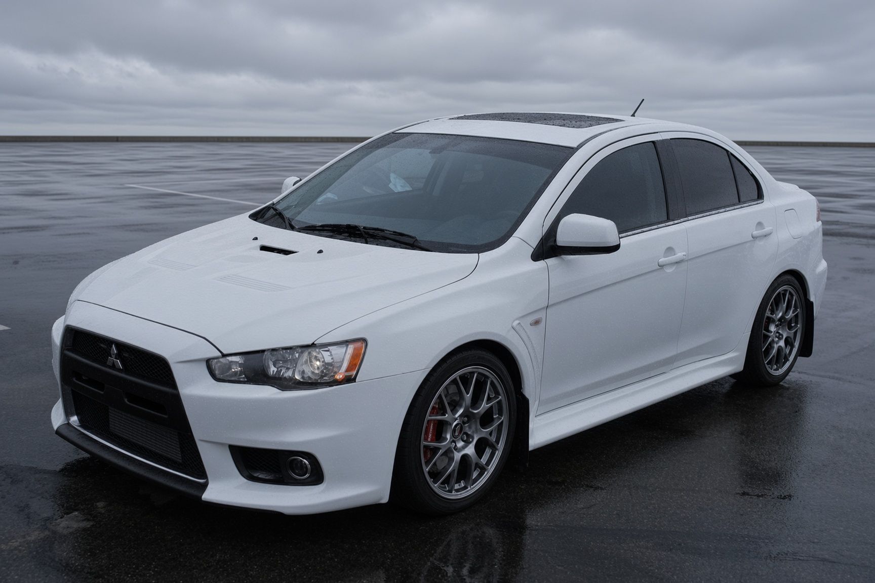 Used 2013 Mitsubishi Lancer Evolution MR AWD/4WD image 2