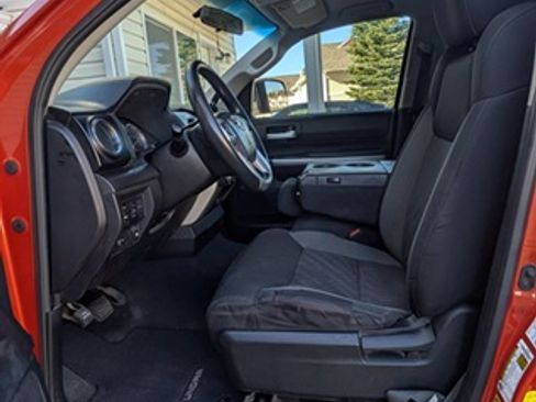 Used 2016 Toyota Tundra SR5 w/ TRD Off Road Package image 12