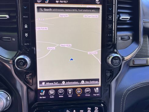 Used 2019 RAM 1500 Limited image 16