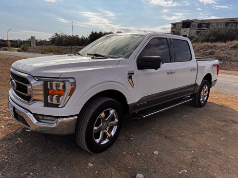 Used 2021 Ford F150 XLT w/ Equipment Group 302A High image 1