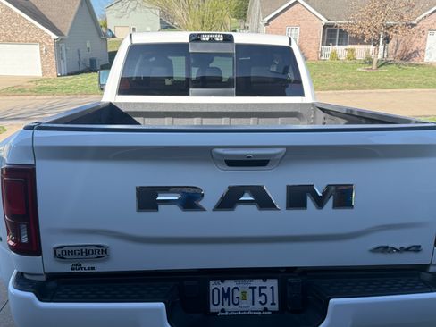 Used 2025 RAM 3500 Longhorn image 14