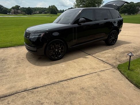 Used 2025 Land Rover Range Rover Long Wheelbase SE AWD/4WD image 8