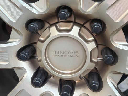 Used 2018 RAM 3500 Laramie w/ Sport Appearance Group image 11