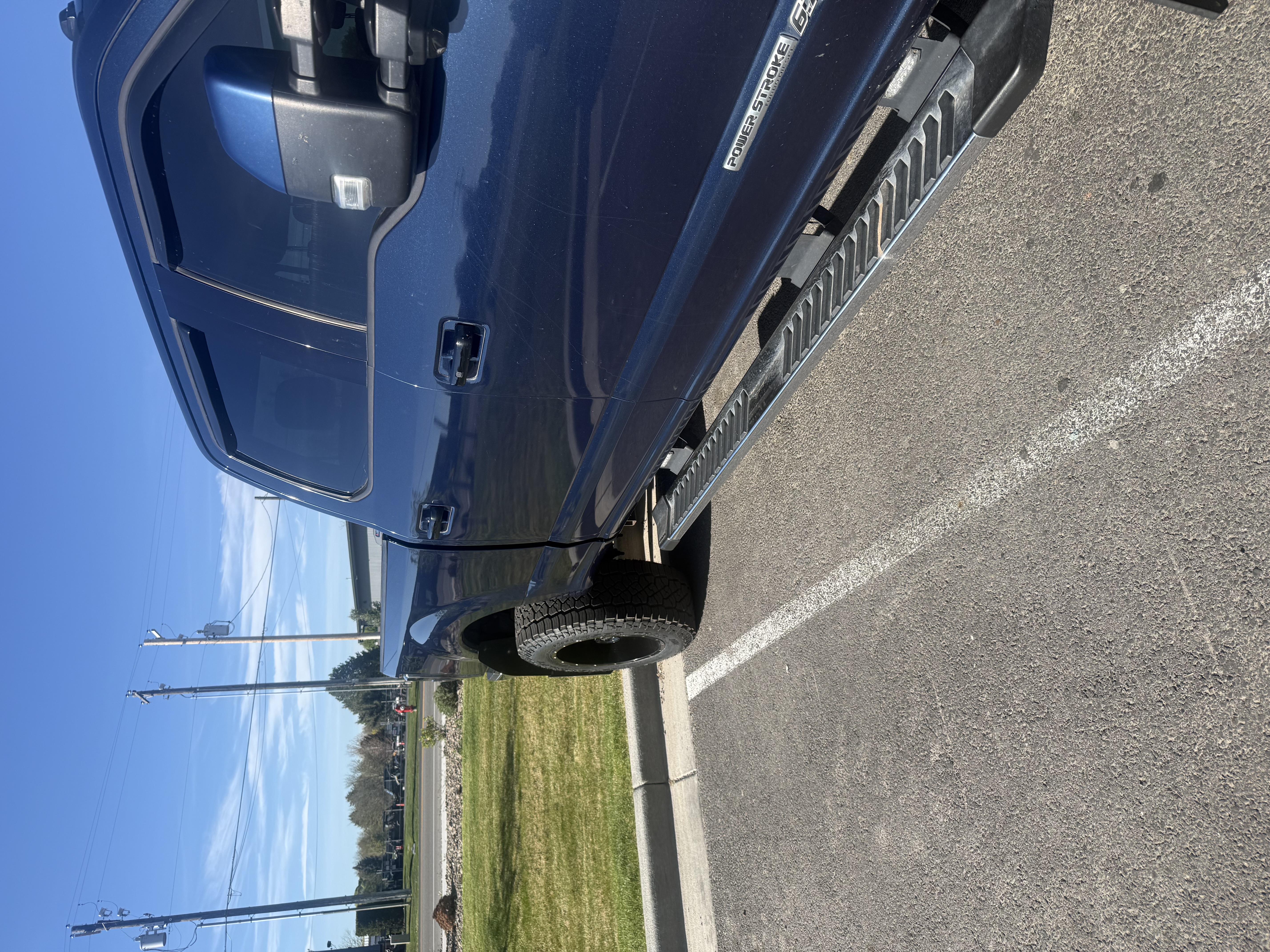 Used 2017 Ford F250 Lariat w/ Lariat Ultimate Package AWD/4WD image 12