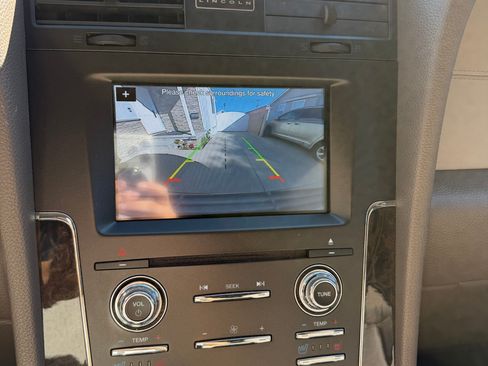 Used 2016 Lincoln Navigator Select image 32