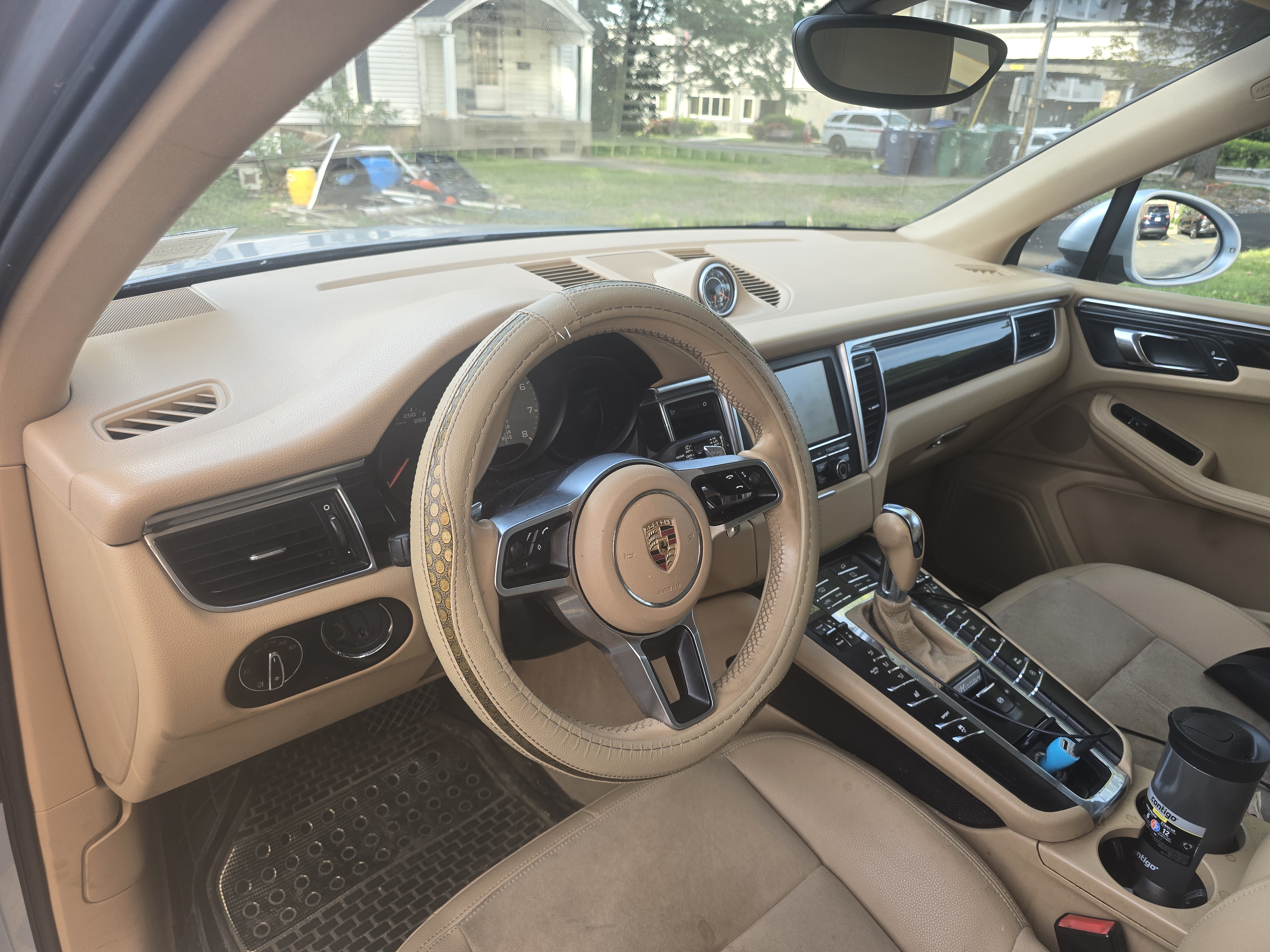 Used 2015 Porsche Macan S AWD/4WD image 4
