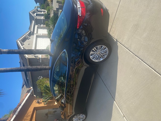 Used 2014 Lexus ES 350 w/ Premium Package FWD image 2