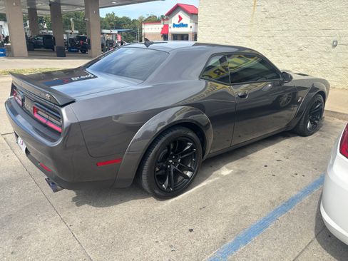 Used 2023 Dodge Challenger R/T Scat Pack RWD image 4