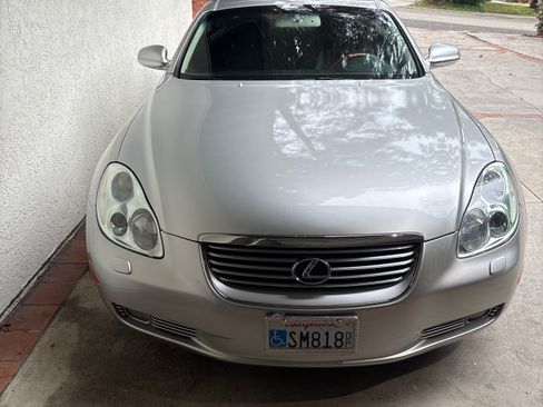 Used 2004 Lexus SC 430 Convertible image 9