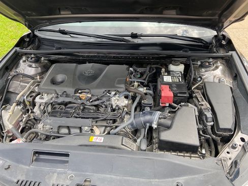 Used 2022 Toyota Camry LE FWD image 21