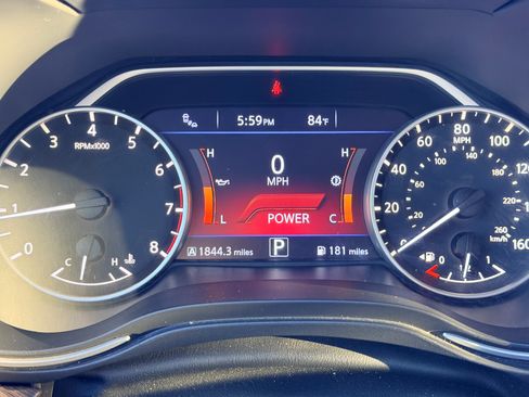 Used 2017 Nissan Maxima Platinum image 16