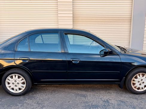 Used 2004 Honda Civic LX image 5