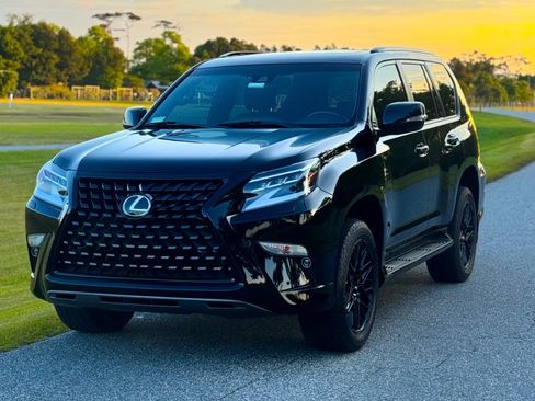 Used 2021 Lexus GX 460 Premium w/ Premium Package AWD/4WD image 10