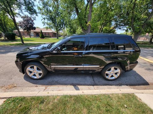Used 2006 Jeep Grand Cherokee SRT8 w/ SRT Option Group I image 1