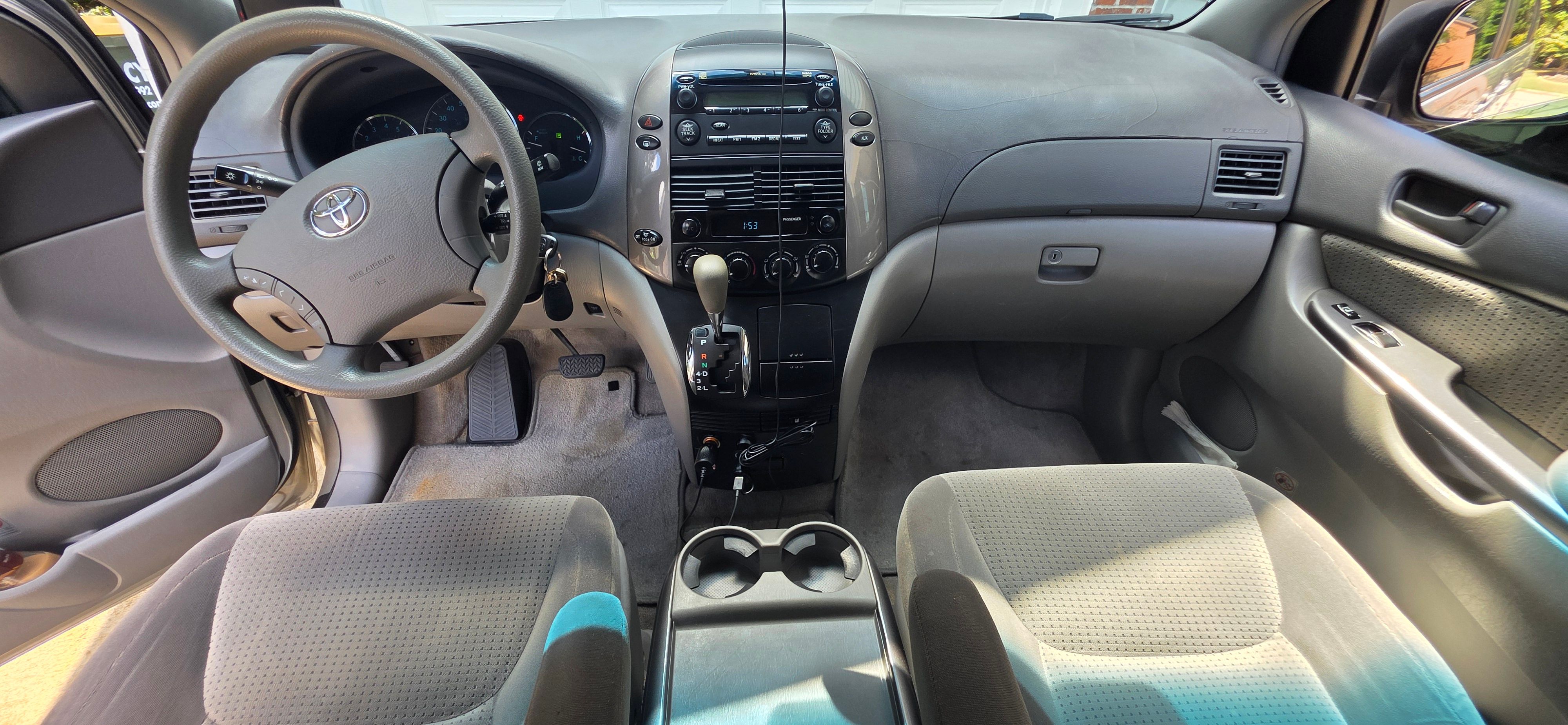 Used 2008 Toyota Sienna LE FWD image 10