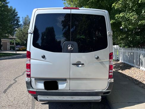 Used 2016 Mercedes-Benz Sprinter 2500 image 5