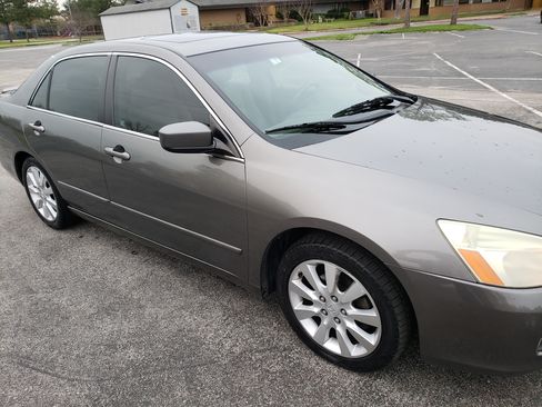 Used 2006 Honda Accord EX-L image 4