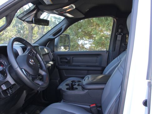 Used 2025 RAM 5500 Tradesman image 10