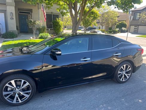 Used 2017 Nissan Maxima 3.5 SV image 5
