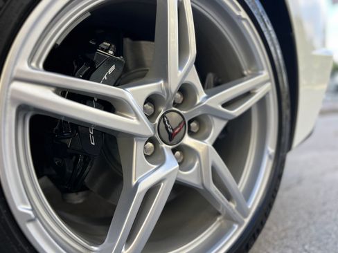 Used 2024 Chevrolet Corvette Stingray Preferred Conv w/ 2LT image 16