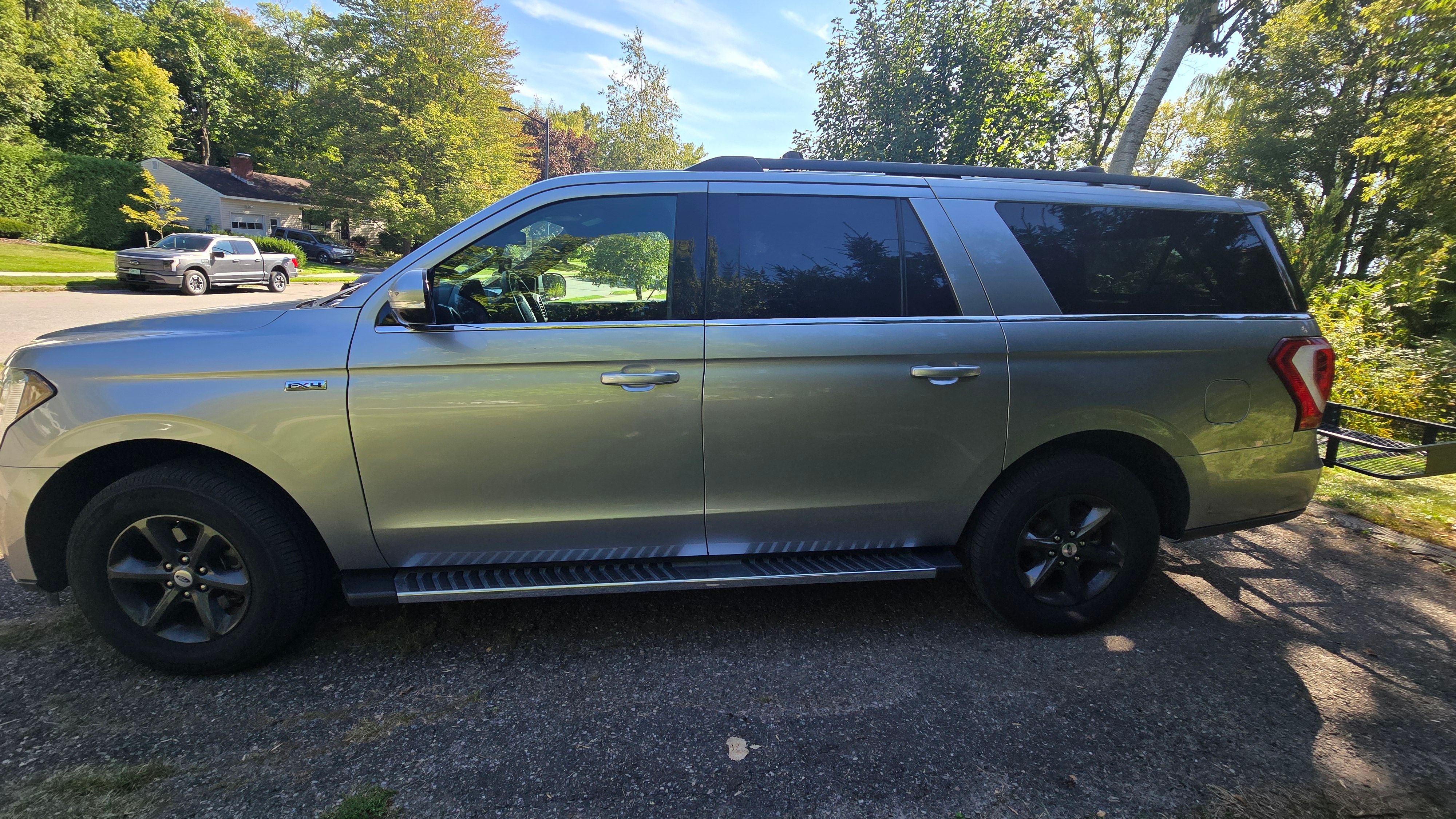 Used 2021 Ford Expedition Max XLT AWD/4WD image 11