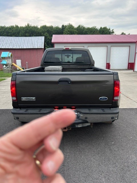 Used 2006 Ford F350 XL AWD/4WD image 4