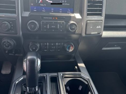 Used 2019 Ford F150 XLT w/ Equipment Group 302A Luxury AWD/4WD image 9