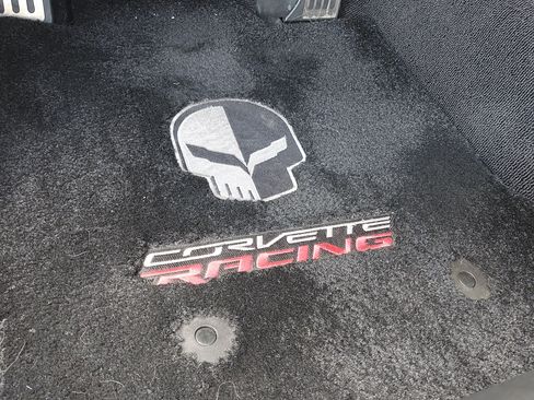 Used 2017 Chevrolet Corvette Z06 RWD image 19