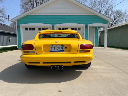 Used 2001 Dodge Viper RT/10 image 6
