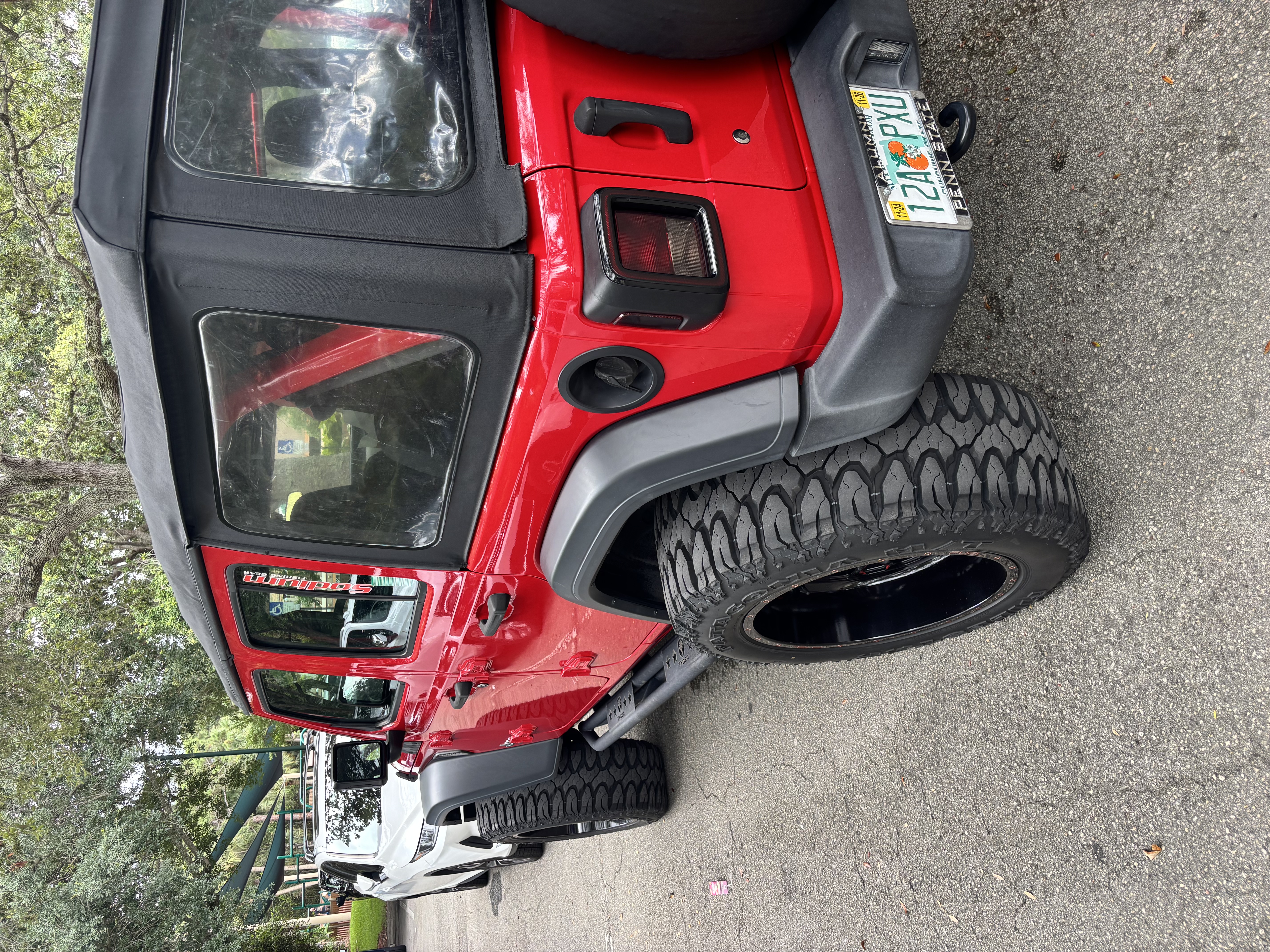 Used 2018 Jeep Wrangler Unlimited Sport AWD/4WD image 4