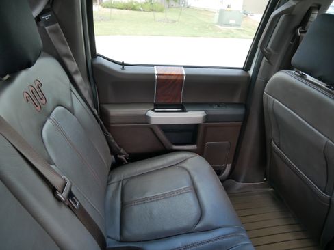 Used 2015 Ford F150 King Ranch w/ Equipment Group 601A Luxury image 17