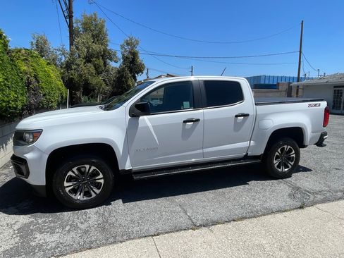 Used 2022 Chevrolet Colorado Z71 image 1