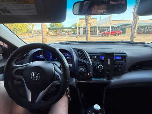 Used 2011 Honda CR-Z EX image 8