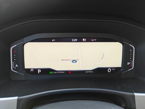 Used 2023 Volkswagen Atlas SEL image 18