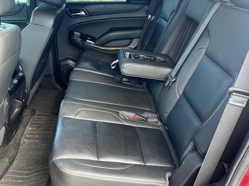 Used 2018 Chevrolet Tahoe LT w/ Luxury Package AWD/4WD image 10