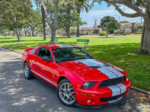 Used 2007 Ford Mustang Shelby GT500 image 2