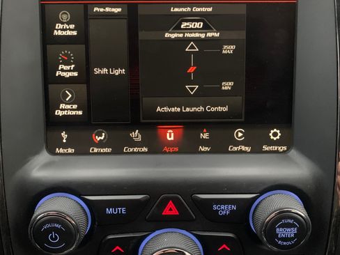 Used 2018 Dodge Durango SRT w/ Technology Group image 9